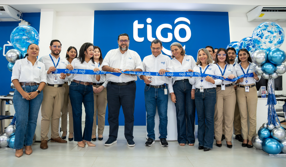 Tigo acerca la experiencia digital a sus clientes con nueva tienda