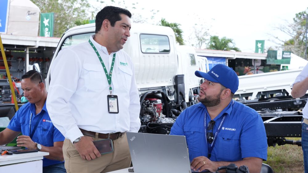 Banpro presente en feria Ríos de Leche