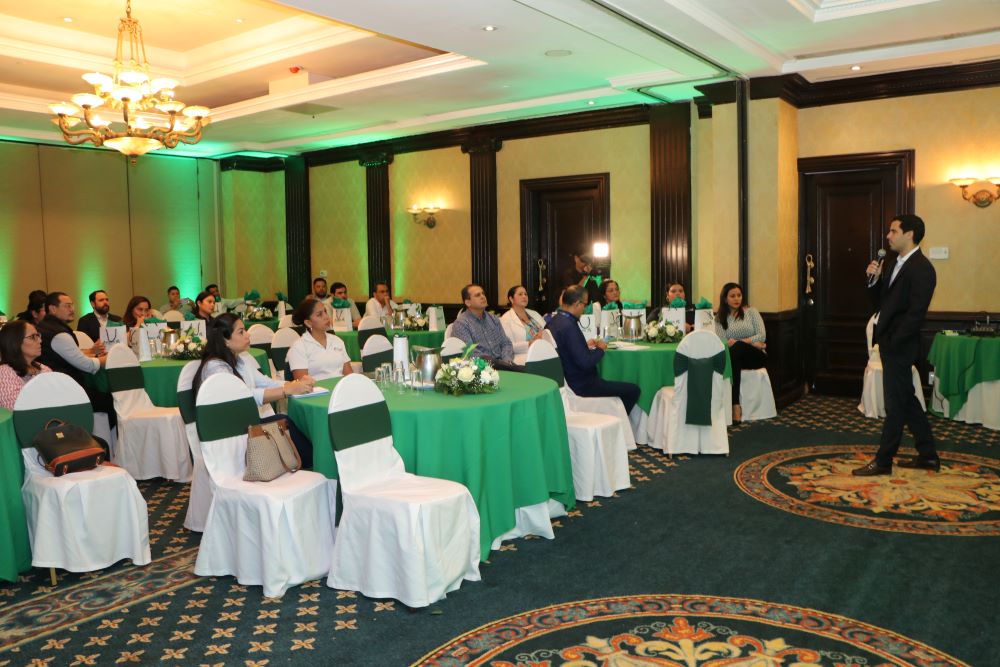 Banpro presenta programa de pago a proveedores