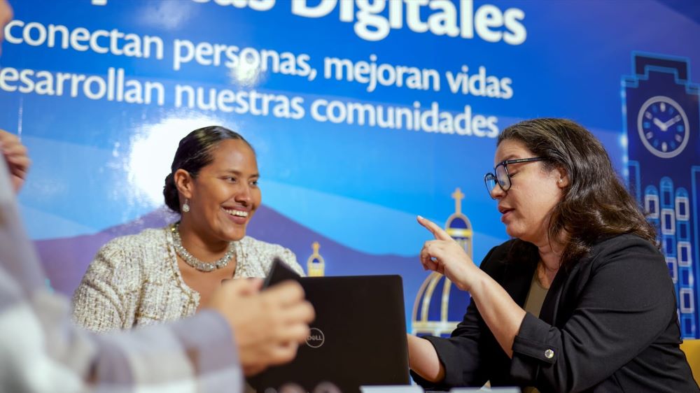 Madres que conectan digitalmente sus vidas y comunidades con Tigo Nicaragua