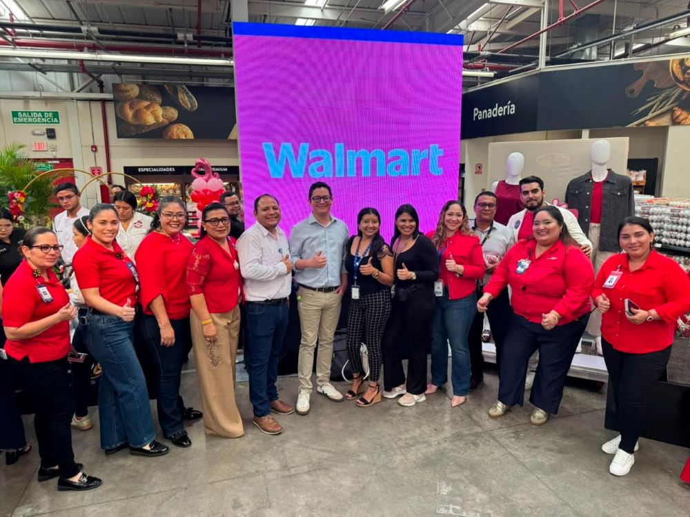Walmart celebra a mamá con precios bajos
