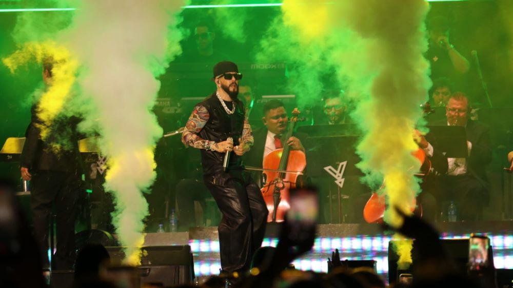 Banpro presente en evento musical de Yandel Sinfónico