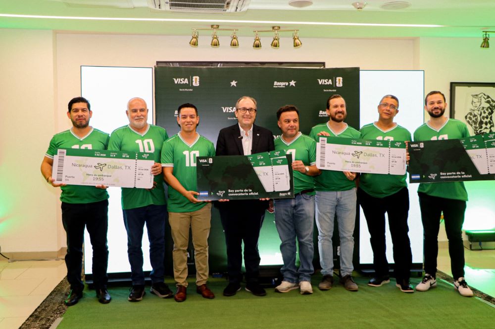 Banpro premia a los ganadores que vivirán la Copa Mundial de la FIFA 2026