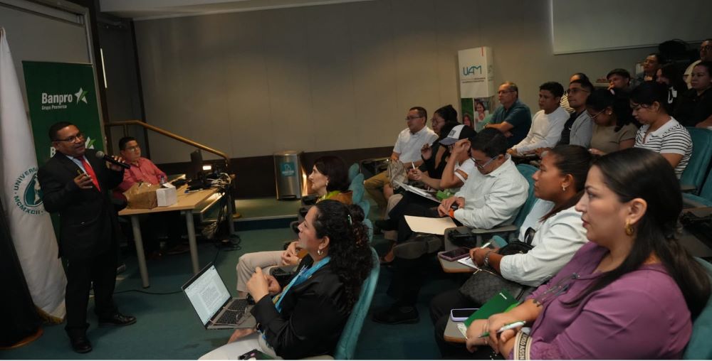 Banpro y UAM proporcionan conocimientos claves emprendedores de negocios