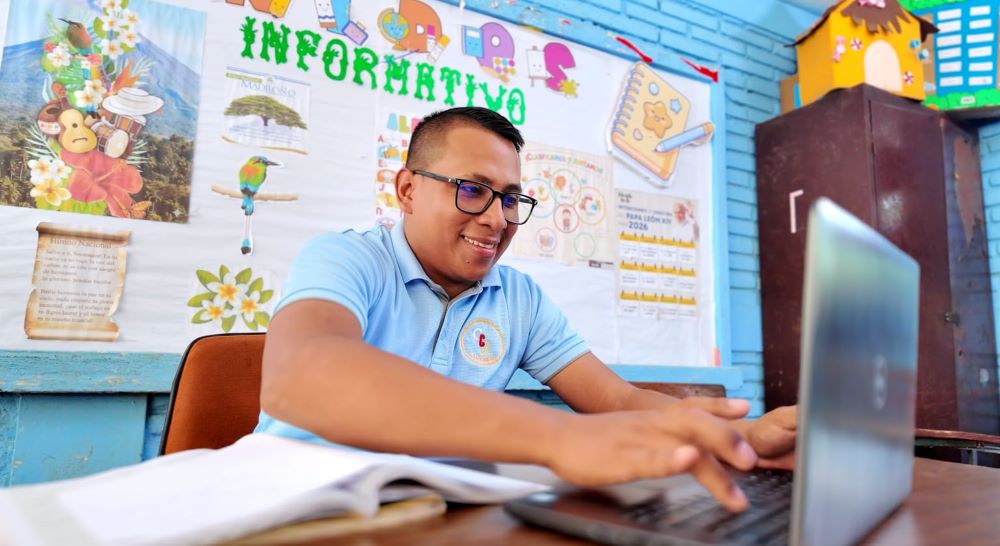 Maestros Conectados beneficia a17 mil docentes y más de 600 mil estudiantes digital de las aulas en Nicaragua