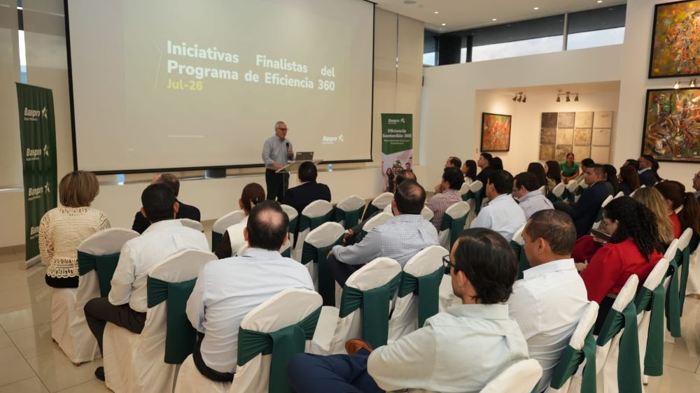 Banpro premia la innovación interna en el programa Eficiencia Sostenible 360