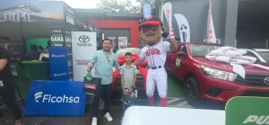 Emerson Sandino gana una Toyota Corolla Cross con Puma Pris