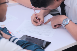 Samsung y UNESCO impulsan la Ética de la Inteligencia Artificial en jóvenes de Latinoamérica