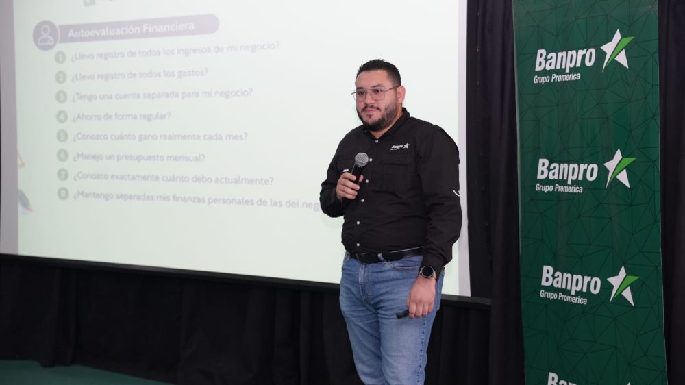 UAM y Banpro capacitan a emprendedores en Nicaragua para impulsar sus negocios