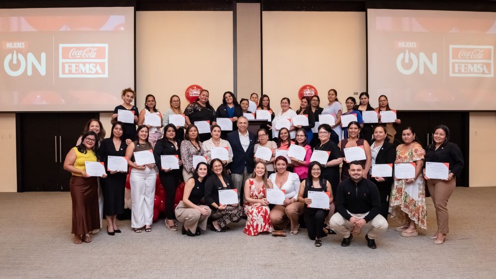 ¡Historias que transforman! FEMSA celebra el éxito de 217 Mujeres ON
