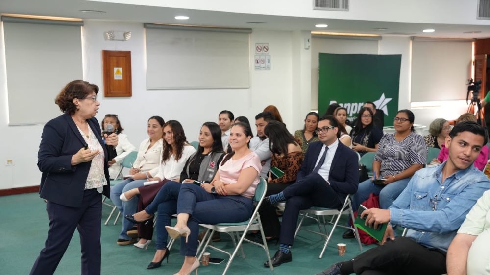 UAM y Banpro capacitan a emprendedores en Nicaragua para impulsar sus negocios